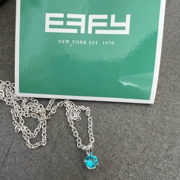 Beautiful Ocean Blue CZ on Silver Tone Necklace - Picture 2 of 7